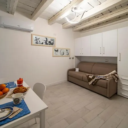 Apartament Magenta Nest - Loft&charme Brescia